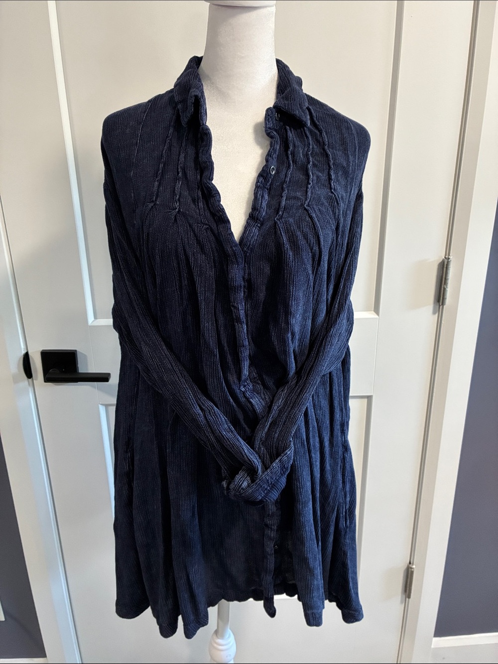 Free People extremely oversized tunic top with side pockets - M on tag